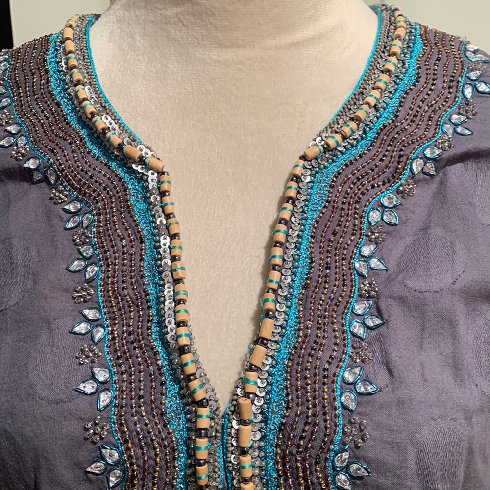 SULU! Ladies Kurti/Tunic. Hand set beads and embroidery work.